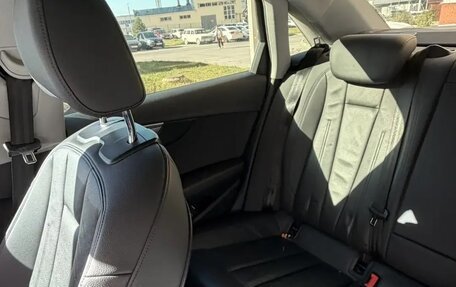 Audi A4, 2019 год, 2 199 000 рублей, 11 фотография