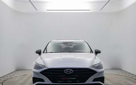 Hyundai Sonata VIII, 2020 год, 2 945 000 рублей, 2 фотография