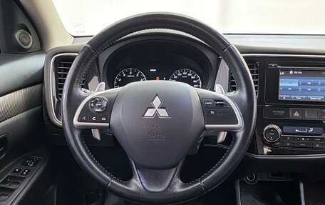 Mitsubishi Outlander III рестайлинг 3, 2012 год, 1 340 000 рублей, 13 фотография