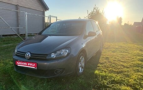 Volkswagen Golf VI, 2010 год, 710 000 рублей, 2 фотография