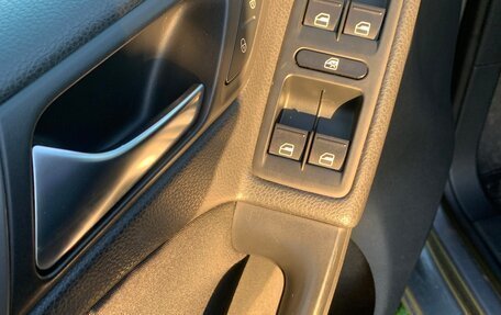 Volkswagen Golf VI, 2010 год, 710 000 рублей, 4 фотография