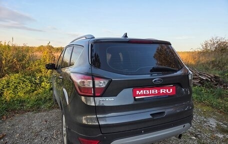 Ford Kuga III, 2018 год, 1 250 000 рублей, 3 фотография