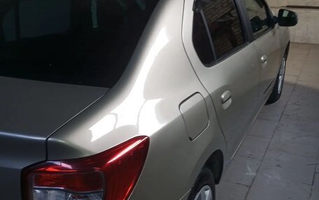 Renault Logan II, 2015 год, 620 000 рублей, 3 фотография