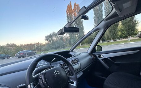 Citroen C4 Picasso II рестайлинг, 2010 год, 510 000 рублей, 10 фотография
