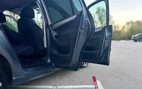 Citroen C4 Picasso II рестайлинг, 2010 год, 510 000 рублей, 15 фотография