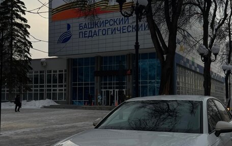 Audi A4, 2020 год, 2 850 000 рублей, 4 фотография