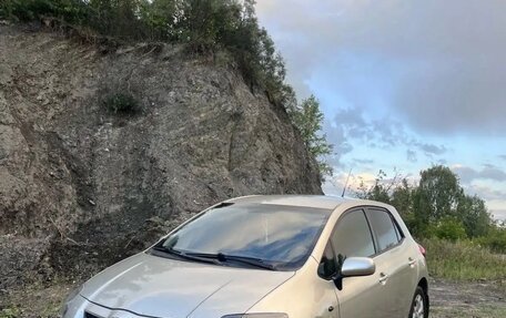 Toyota Auris II, 2007 год, 700 000 рублей, 2 фотография
