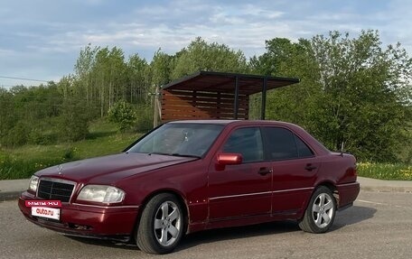 Mercedes-Benz C-Класс, 1993 год, 215 000 рублей, 3 фотография
