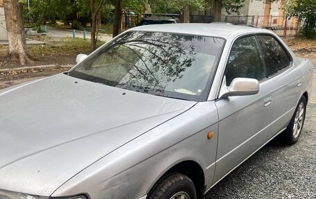 Toyota Vista, 1992 год, 270 000 рублей, 2 фотография