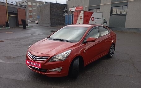 Hyundai Solaris II рестайлинг, 2015 год, 860 000 рублей, 3 фотография