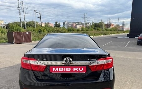 Toyota Camry, 2013 год, 1 950 000 рублей, 7 фотография