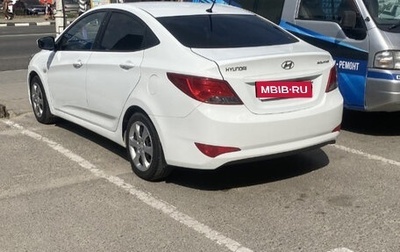 Hyundai Solaris II рестайлинг, 2015 год, 770 000 рублей, 1 фотография