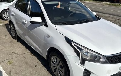 KIA Rio IV, 2021 год, 1 080 000 рублей, 1 фотография