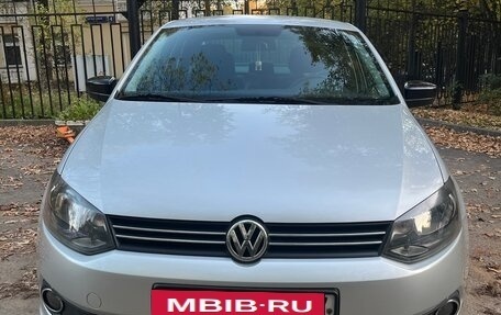 Volkswagen Polo VI (EU Market), 2014 год, 850 000 рублей, 17 фотография
