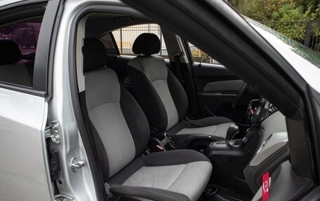 Chevrolet Cruze II, 2011 год, 699 000 рублей, 12 фотография