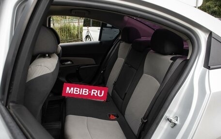 Chevrolet Cruze II, 2011 год, 699 000 рублей, 13 фотография