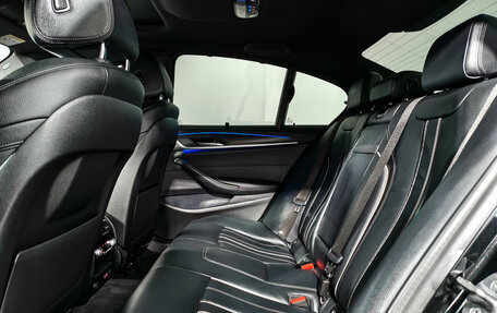 BMW 5 серия, 2020 год, 3 850 000 рублей, 14 фотография