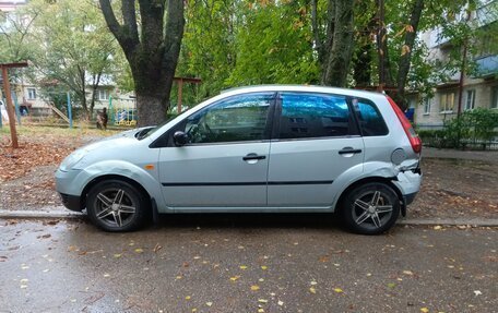 Ford Fiesta, 2003 год, 265 000 рублей, 3 фотография