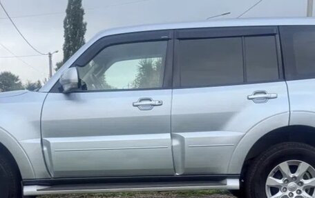 Mitsubishi Pajero IV, 2014 год, 2 950 000 рублей, 7 фотография