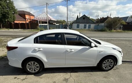 KIA Rio IV, 2021 год, 1 080 000 рублей, 7 фотография
