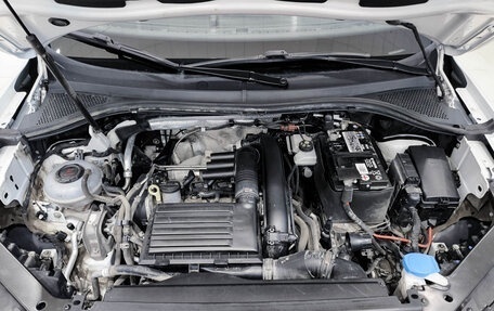 Volkswagen Tiguan II, 2020 год, 1 840 000 рублей, 13 фотография