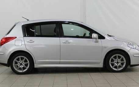 Nissan Tiida, 2011 год, 700 000 рублей, 5 фотография