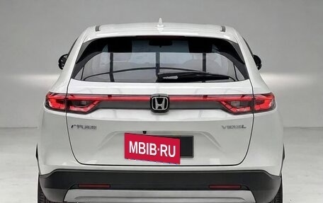 Honda Vezel, 2022 год, 1 273 000 рублей, 2 фотография