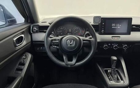 Honda Vezel, 2022 год, 1 273 000 рублей, 14 фотография
