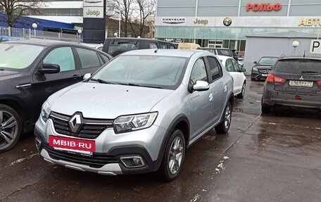 Renault Logan II, 2022 год, 1 100 000 рублей, 2 фотография