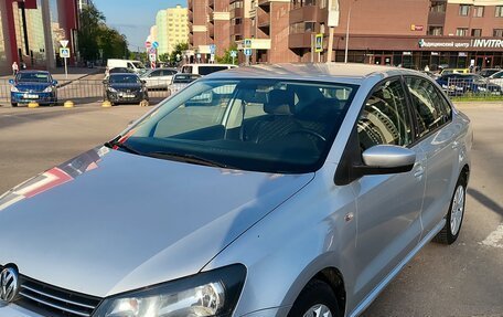 Volkswagen Polo VI (EU Market), 2014 год, 980 000 рублей, 2 фотография