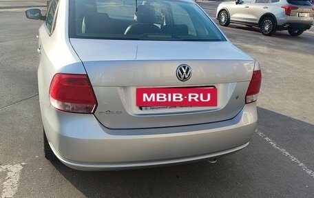 Volkswagen Polo VI (EU Market), 2014 год, 980 000 рублей, 4 фотография