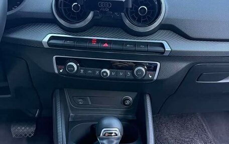 Audi Q2 I, 2023 год, 2 300 000 рублей, 12 фотография