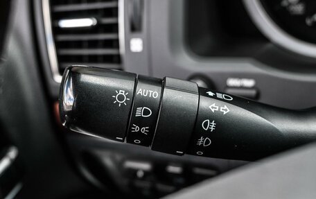 Toyota Land Cruiser 200, 2014 год, 3 894 000 рублей, 18 фотография