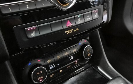 Infiniti QX30, 2017 год, 1 729 000 рублей, 7 фотография