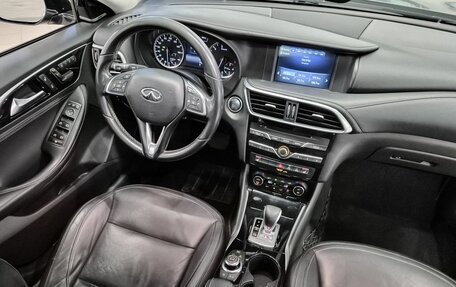Infiniti QX30, 2017 год, 1 729 000 рублей, 20 фотография