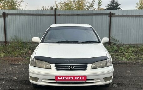 Toyota Camry, 2000 год, 389 000 рублей, 2 фотография