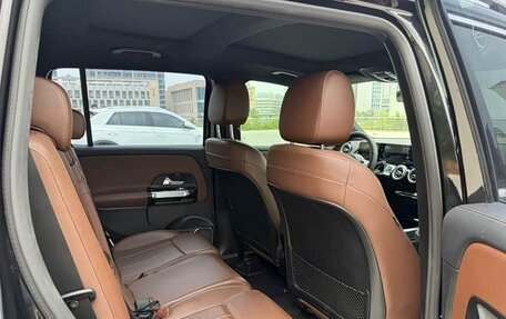 Mercedes-Benz GLB, 2022 год, 2 700 000 рублей, 18 фотография
