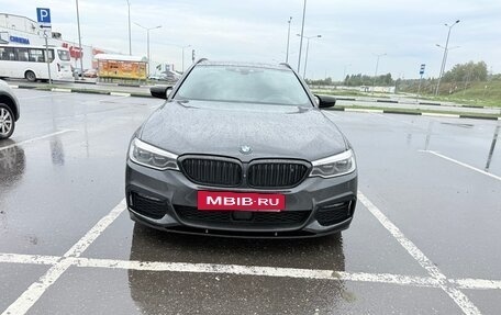 BMW 5 серия, 2018 год, 3 900 000 рублей, 2 фотография