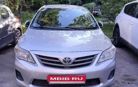 Toyota Corolla, 2012 год, 900 000 рублей, 2 фотография