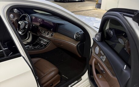 Mercedes-Benz E-Класс AMG, 2017 год, 5 600 000 рублей, 8 фотография