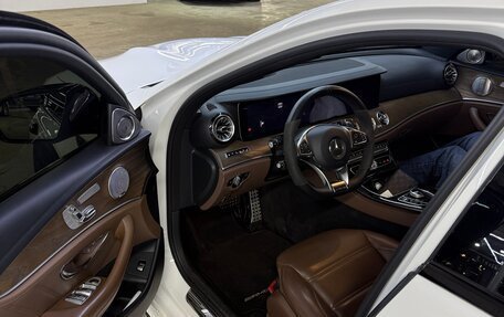 Mercedes-Benz E-Класс AMG, 2017 год, 5 600 000 рублей, 7 фотография