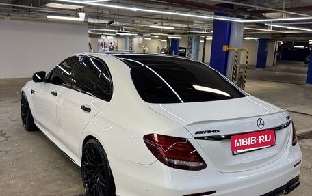 Mercedes-Benz E-Класс AMG, 2017 год, 5 600 000 рублей, 5 фотография