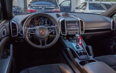 Porsche Cayenne III, 2017 год, 4 600 000 рублей, 6 фотография