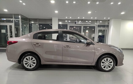 KIA Rio IV, 2018 год, 1 397 000 рублей, 5 фотография