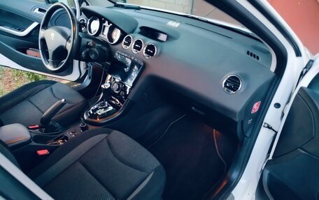Peugeot 408 I рестайлинг, 2013 год, 669 000 рублей, 5 фотография