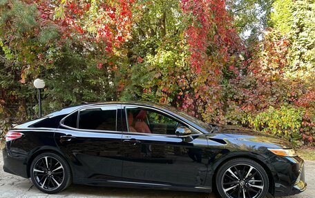 Toyota Camry, 2020 год, 3 350 000 рублей, 1 фотография