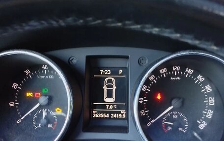 Skoda Yeti I рестайлинг, 2011 год, 700 000 рублей, 4 фотография
