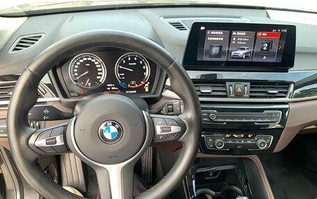 BMW X1, 2022 год, 2 500 000 рублей, 9 фотография