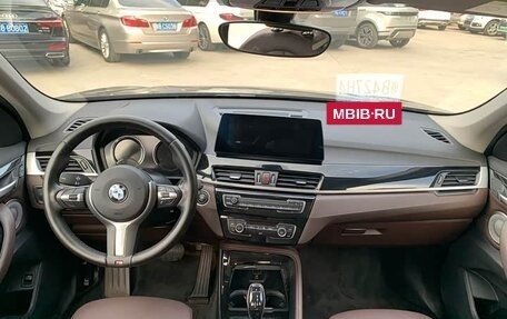 BMW X1, 2022 год, 2 500 000 рублей, 11 фотография