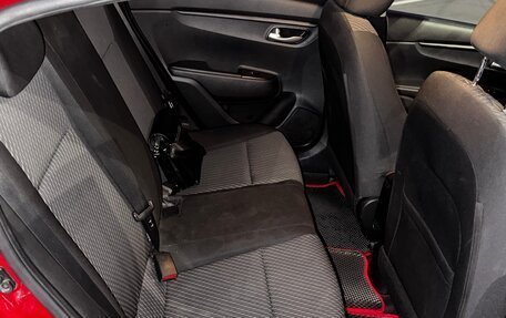 KIA Rio IV, 2017 год, 1 099 990 рублей, 8 фотография